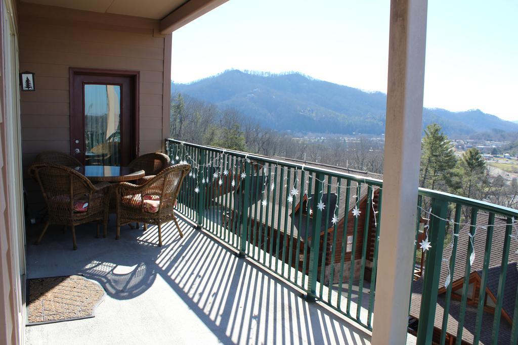 What A View Pigeon Forge Exteriör bild